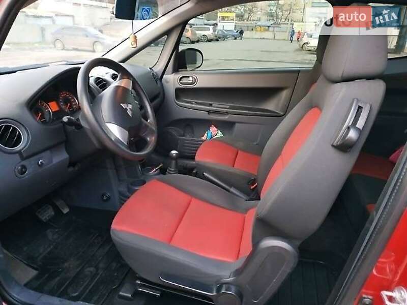 Хетчбек Mitsubishi Colt 2009 в Києві