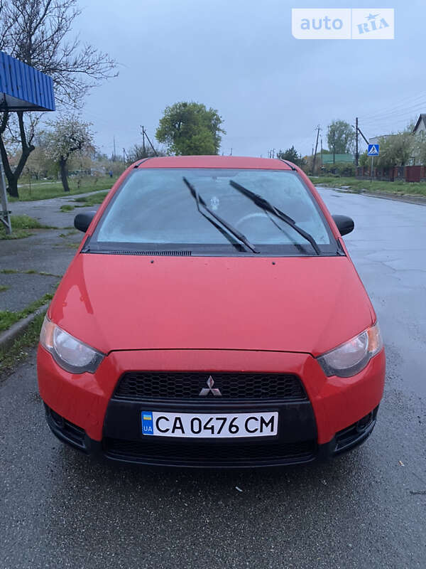 Хэтчбек Mitsubishi Colt 2010 в Шполе