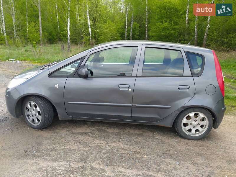 Хэтчбек Mitsubishi Colt 2006 в Житомире