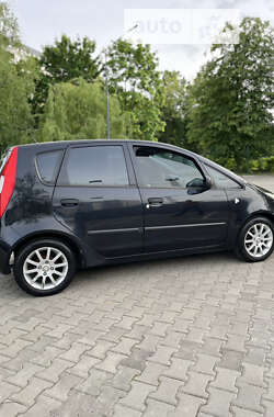 Хэтчбек Mitsubishi Colt 2007 в Вишневом