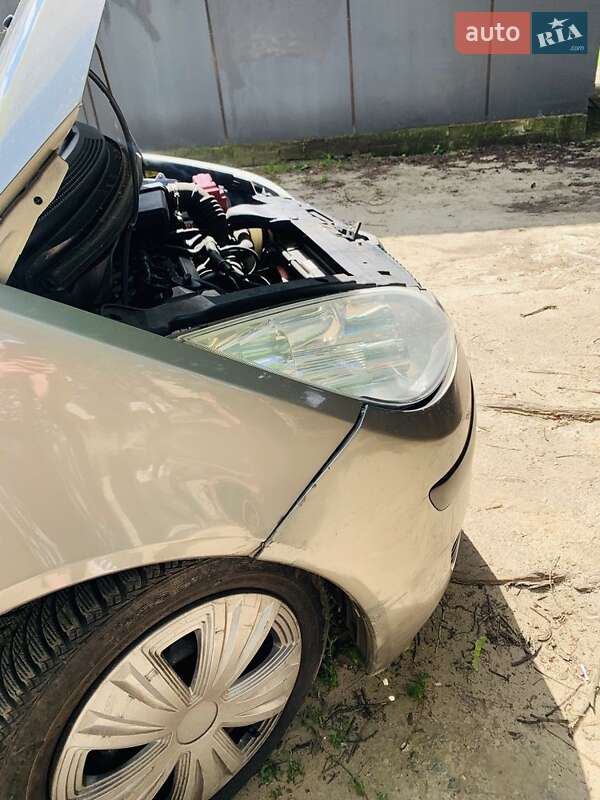 Хэтчбек Mitsubishi Colt 2008 в Киеве