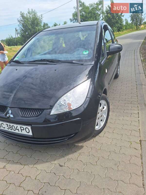 Хетчбек Mitsubishi Colt 2005 в Стрию