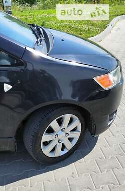 Хэтчбек Mitsubishi Colt 2010 в Львове