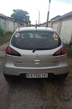 Mitsubishi Colt 2010