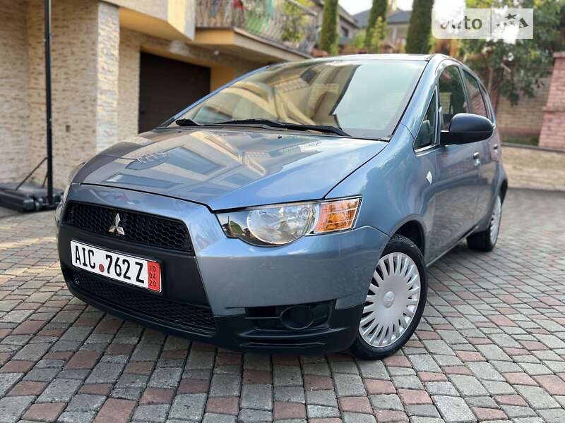 Хэтчбек Mitsubishi Colt 2009 в Черновцах