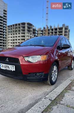Хэтчбек Mitsubishi Colt 2010 в 