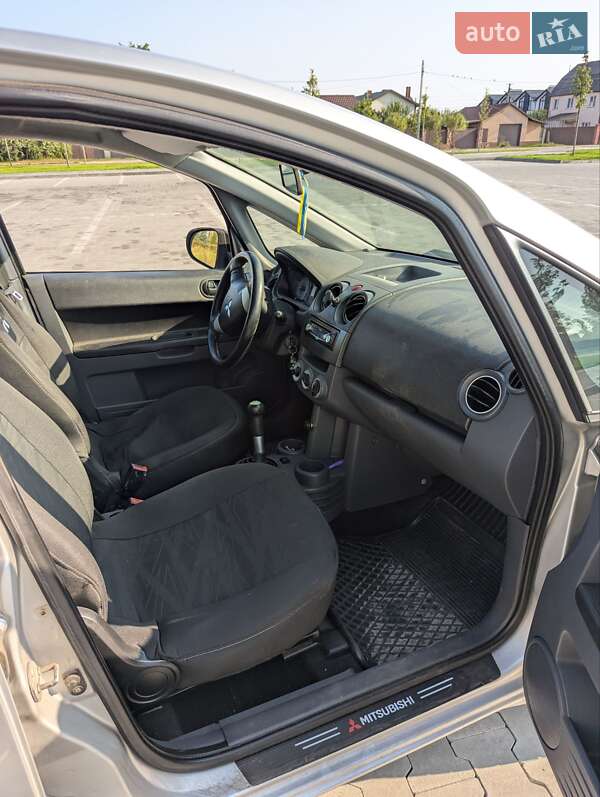 Хетчбек Mitsubishi Colt 2008 в Бучі