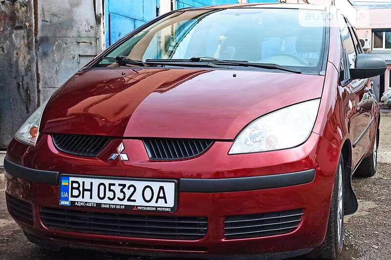 Хэтчбек Mitsubishi Colt 2006 в Одессе