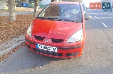 Хэтчбек Mitsubishi Colt 2006 в Малине