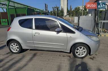 Хэтчбек Mitsubishi Colt 2006 в 