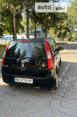 Хетчбек Mitsubishi Colt 2005 в Кореці