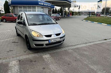 Хэтчбек Mitsubishi Colt 2004 в Львове