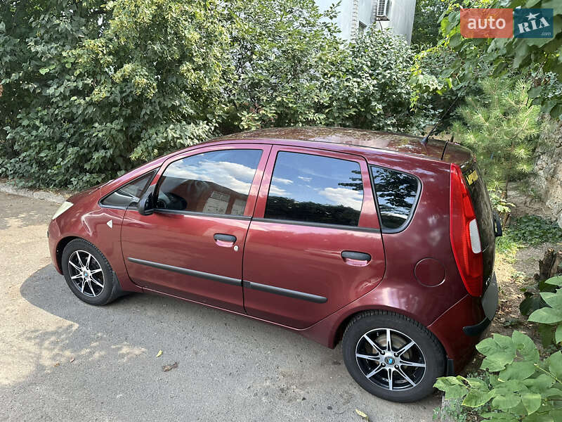 Хетчбек Mitsubishi Colt 2006 в Миколаєві