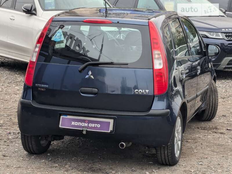 Хэтчбек Mitsubishi Colt 2008 в Киеве