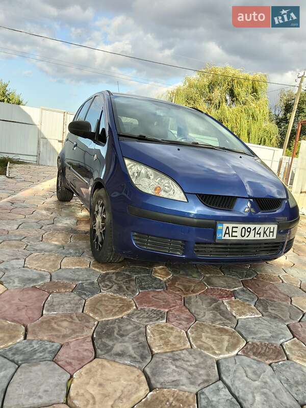 Хетчбек Mitsubishi Colt 2008 в Павлограді