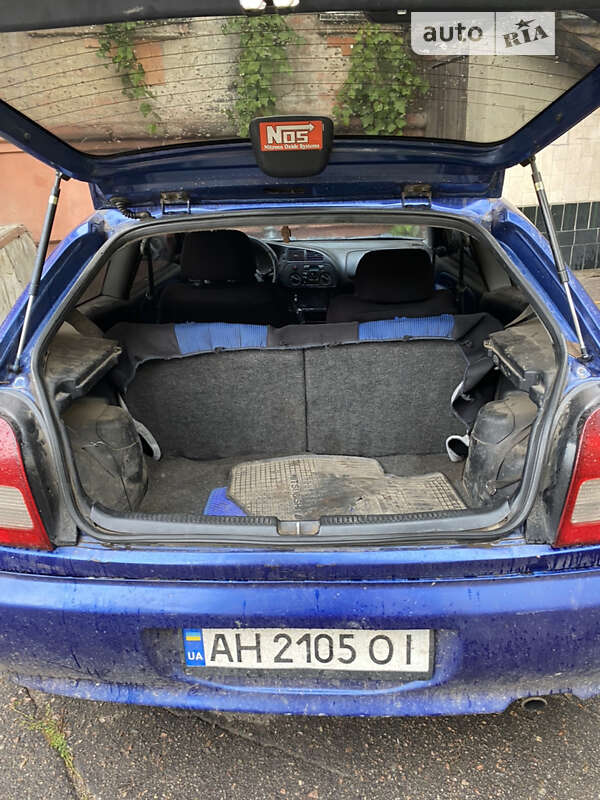 Хэтчбек Mitsubishi Colt 2000 в Александрие