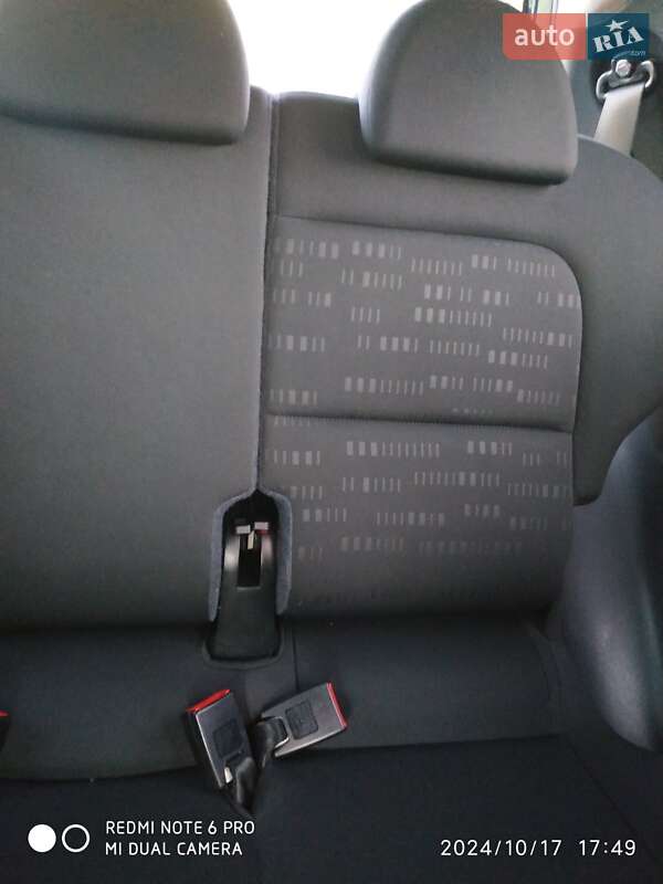 Хетчбек Mitsubishi Colt 2007 в Рівному фото 27 Хетчбек Mitsubishi Colt 2007 в Рівному