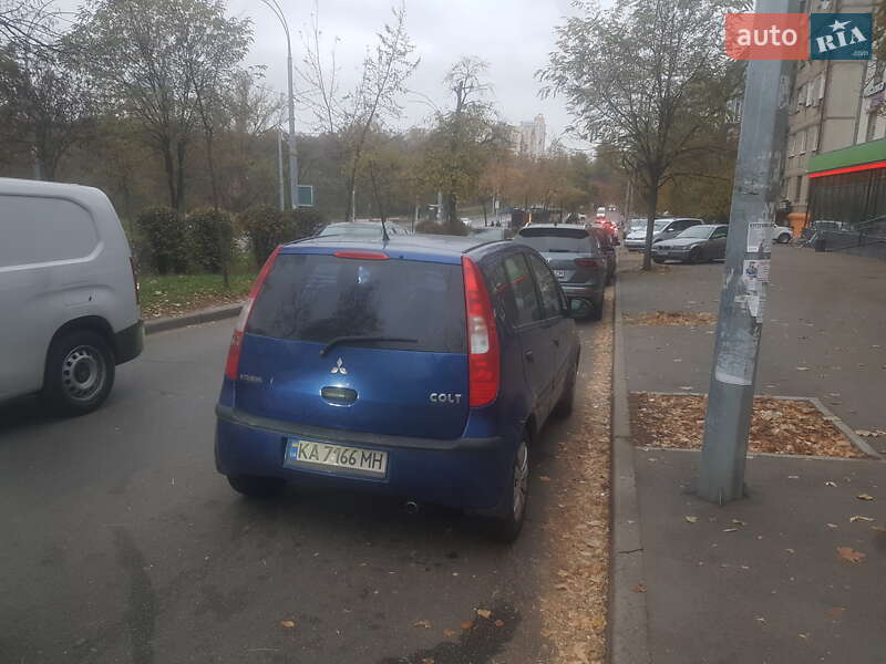 Хэтчбек Mitsubishi Colt 2008 в Киеве