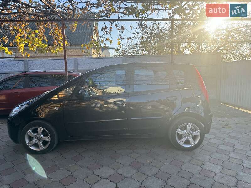 Хетчбек Mitsubishi Colt 2007 в Запоріжжі
