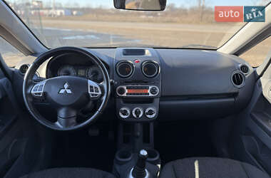 Хетчбек Mitsubishi Colt 2012 в Чернівцях