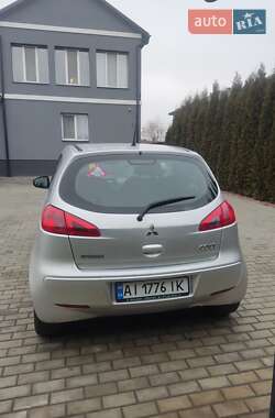 Хэтчбек Mitsubishi Colt 2007 в 