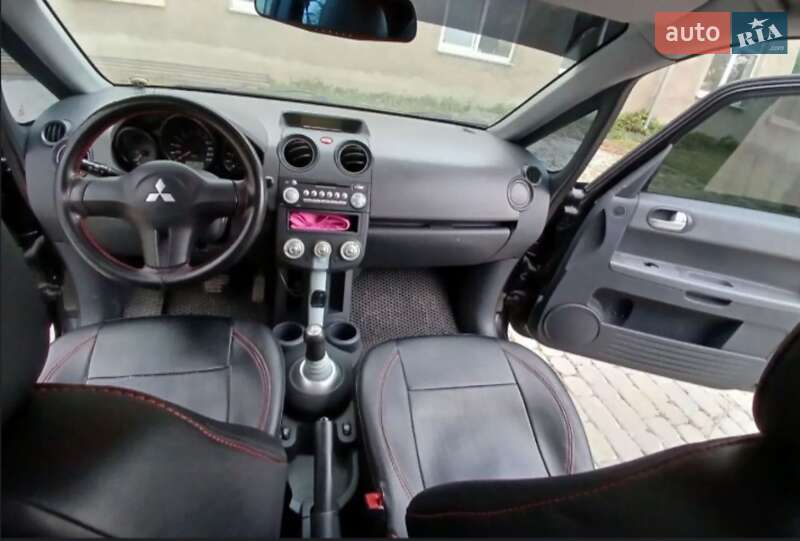 Хэтчбек Mitsubishi Colt 2008 в Ильинцах