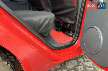 Хэтчбек Mitsubishi Colt 2006 в 