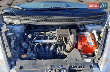 Хэтчбек Mitsubishi Colt 2007 в 