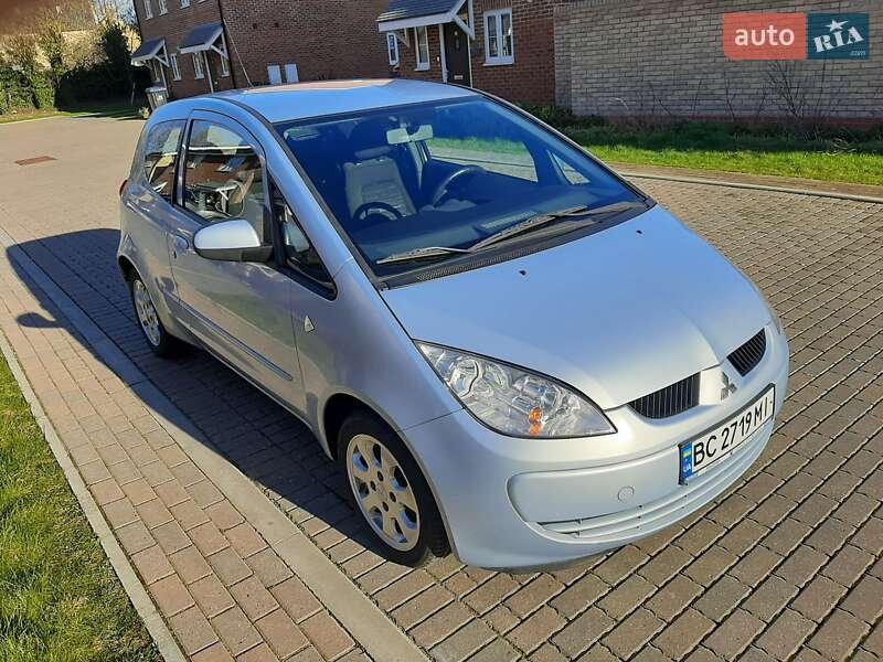 Хэтчбек Mitsubishi Colt 2007 в 