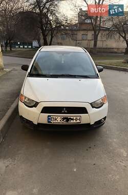 Хэтчбек Mitsubishi Colt 2010 в Луцке