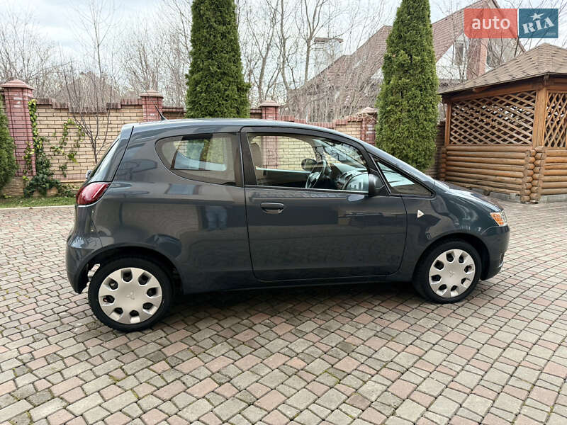 Хэтчбек Mitsubishi Colt 2009 в Черновцах