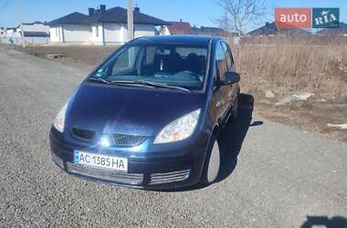 Хэтчбек Mitsubishi Colt 2006 в 