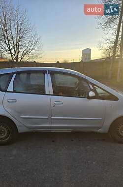 Хэтчбек Mitsubishi Colt 2005 в 