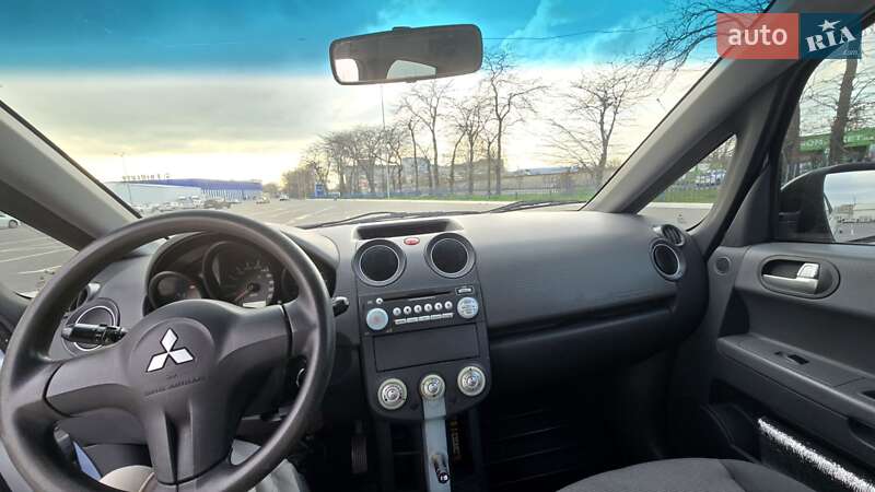 Хэтчбек Mitsubishi Colt 2005 в Одессе