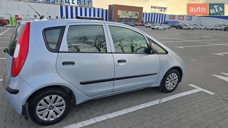 Хэтчбек Mitsubishi Colt 2005 в Одессе