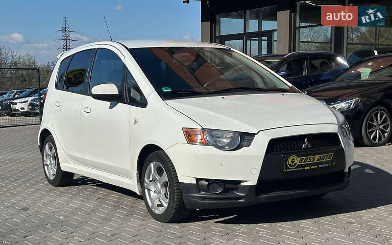 Хетчбек Mitsubishi Colt 2010 в 