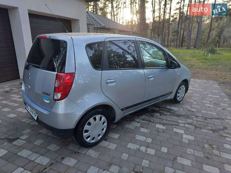 Хэтчбек Mitsubishi Colt 2011 в Чернигове