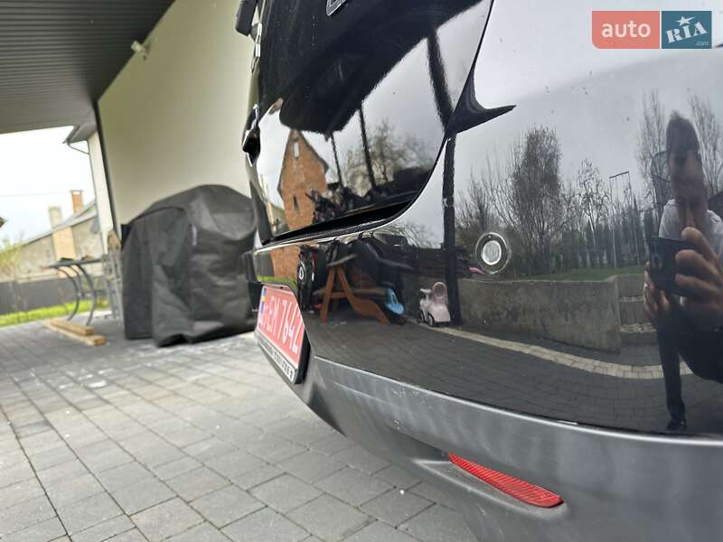 Хэтчбек Mitsubishi Colt 2012 в Черновцах