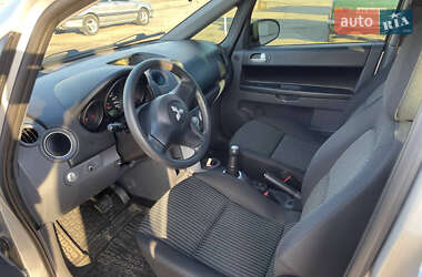 Хэтчбек Mitsubishi Colt 2008 в 