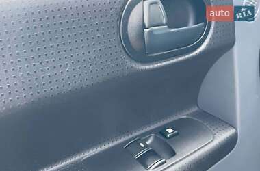 Хэтчбек Mitsubishi Colt 2009 в 