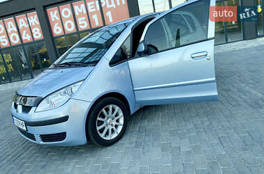 Хэтчбек Mitsubishi Colt 2008 в 