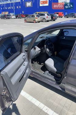 Хэтчбек Mitsubishi Colt 2007 в 