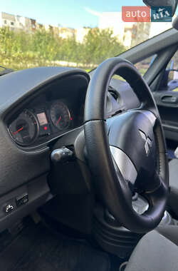 Хэтчбек Mitsubishi Colt 2010 в 