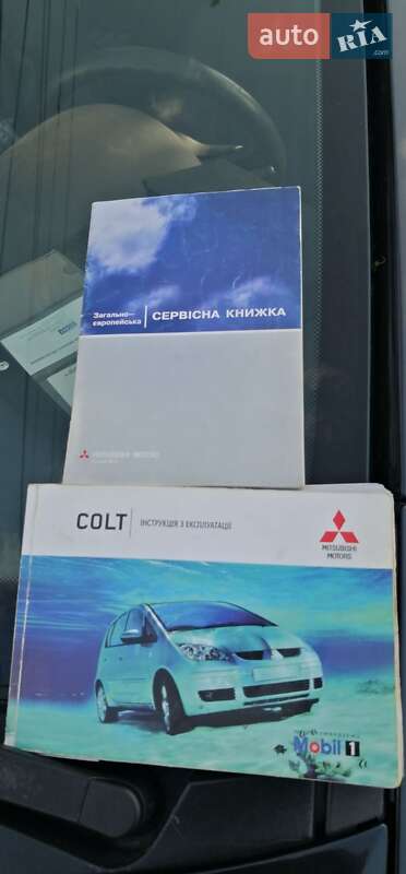 Хэтчбек Mitsubishi Colt 2008 в 