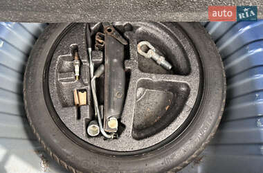 Хэтчбек Mitsubishi Colt 2008 в 