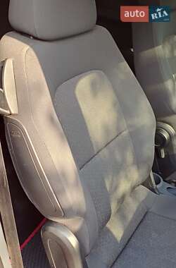 Хэтчбек Mitsubishi Colt 2010 в 
