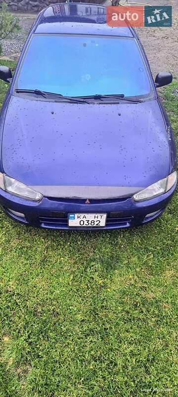 Хэтчбек Mitsubishi Colt 1997 в Черновцах