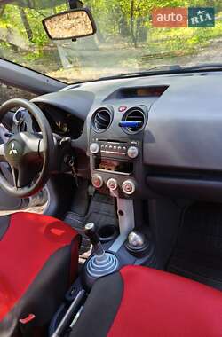 Хетчбек Mitsubishi Colt 2006 в 