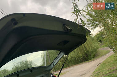 Хэтчбек Mitsubishi Colt 2005 в 