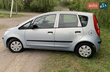 Хэтчбек Mitsubishi Colt 2005 в 
